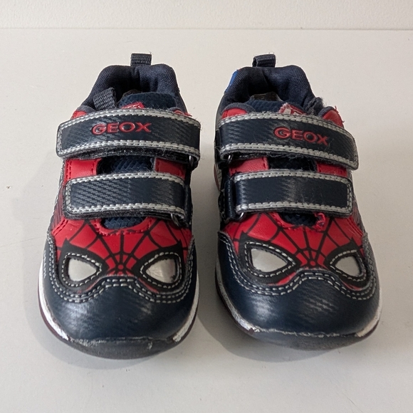 GEOX Sport Spiderman Light Up Strap Boys Sneaker 6.5 - Picture 2 of 5